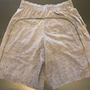 Lululemon pace breaker shorts 9” inseam size M
